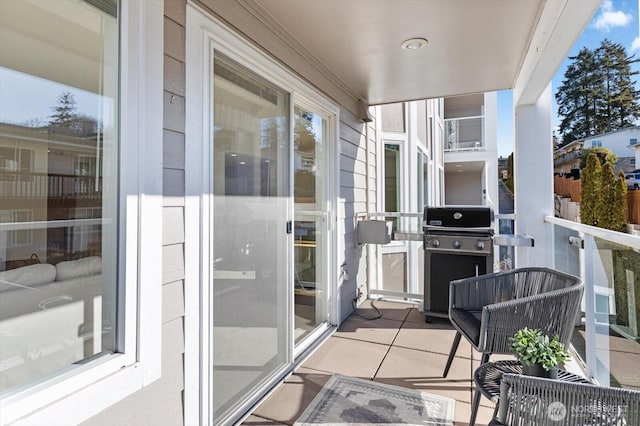 balcony featuring a grill