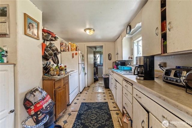 kitchen featuring sink