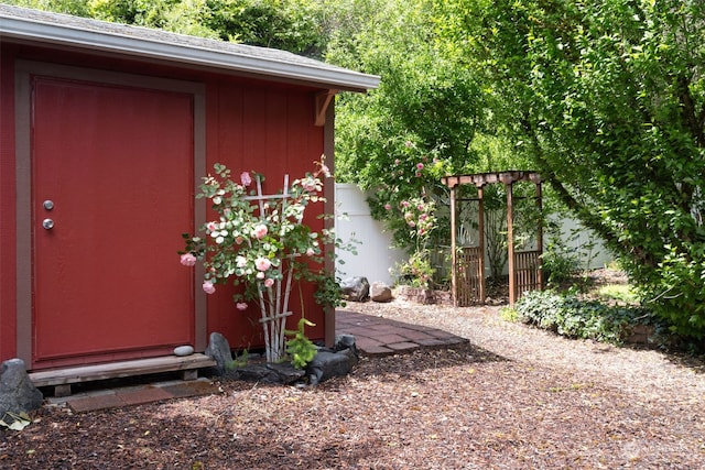 view of property entrance