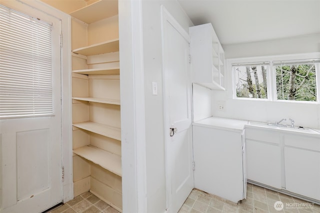 pantry featuring sink