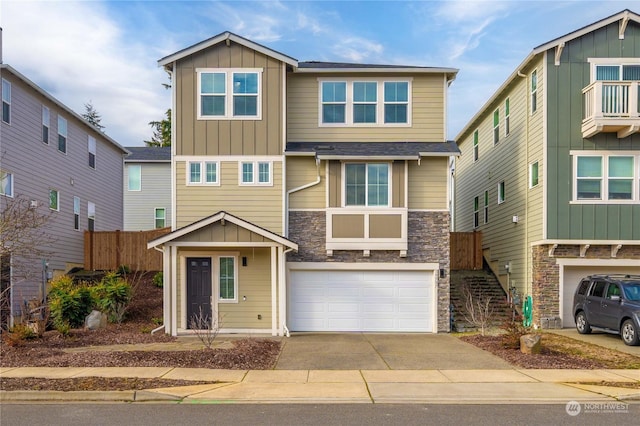 view of front of property featuring a garage