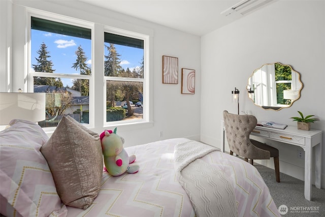 bedroom featuring carpet flooring