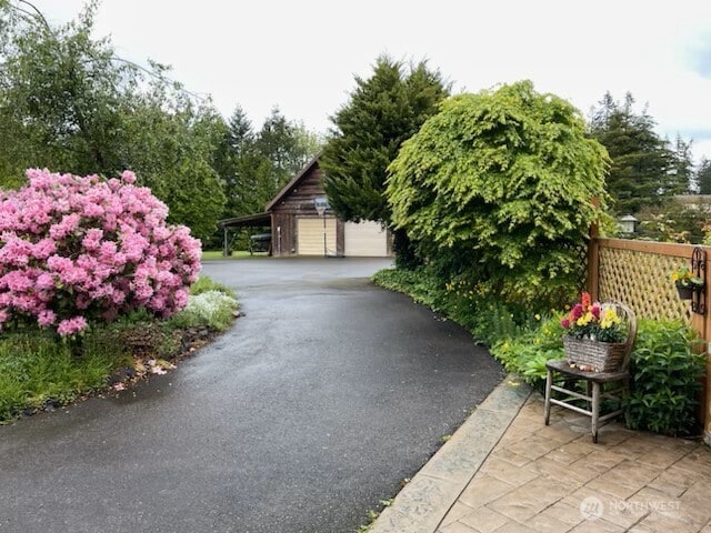 1090 Middle Fork Rd, Onalaska, WA 98570 - view of detached garage