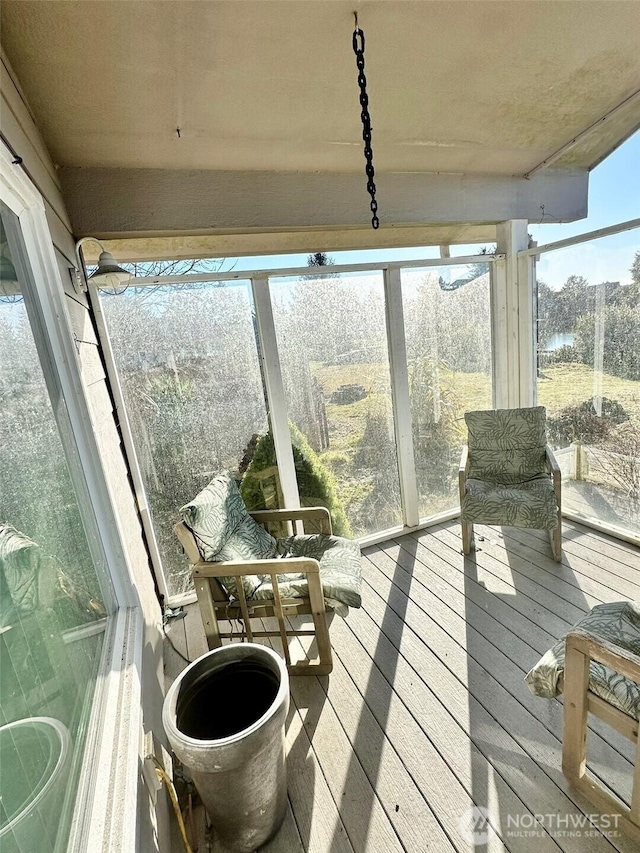 view of sunroom / solarium