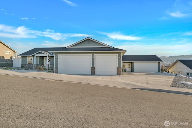 single story home featuring a garage