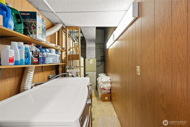 1508 Hoquiam Ln S, Westport, WA 98595 - storage featuring washer / clothes dryer
