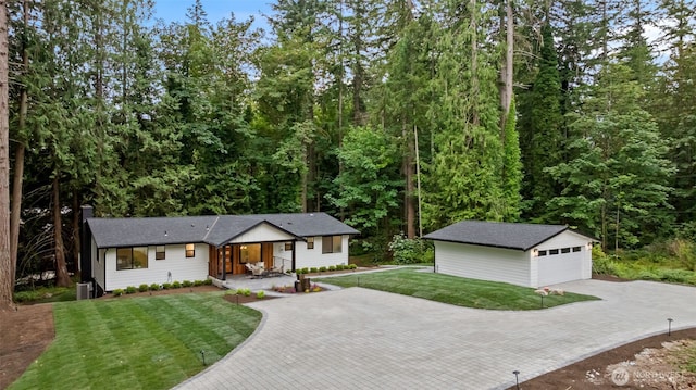 2641 271st Ave SE, Issaquah, WA 98029 - single story home with a front lawn, an outdoor structure, a garage, and decorative driveway
