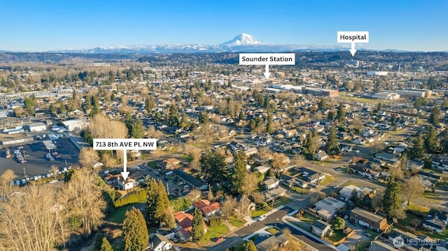 bird's eye view with a mountain view