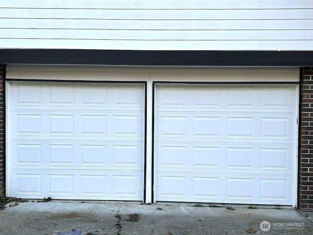21405 124th Ave SE, Kent, WA 98031 - view of garage