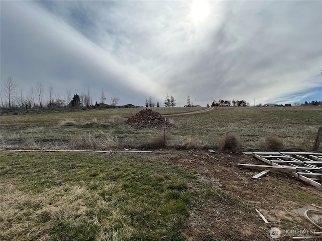 Listing photo 2 for 510W Canyon Rd, Yakima WA 98908