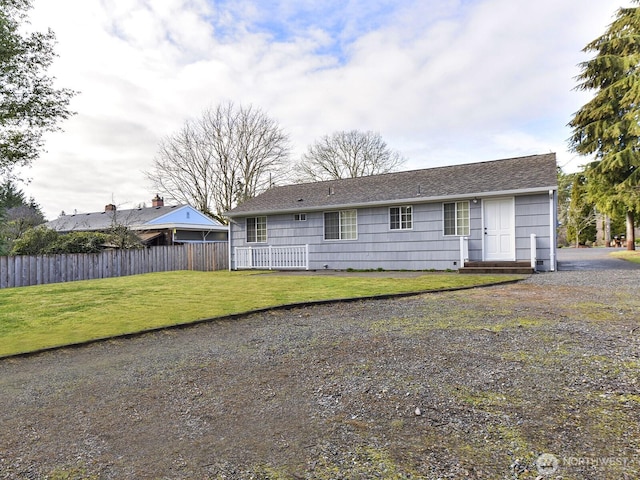 view of front of house with a front lawn