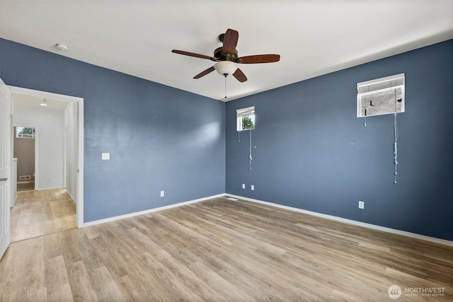 5401 Parkside Dr SE, Lacey, WA 98503 - unfurnished room with ceiling fan, light wood-style flooring, and a smoke detector