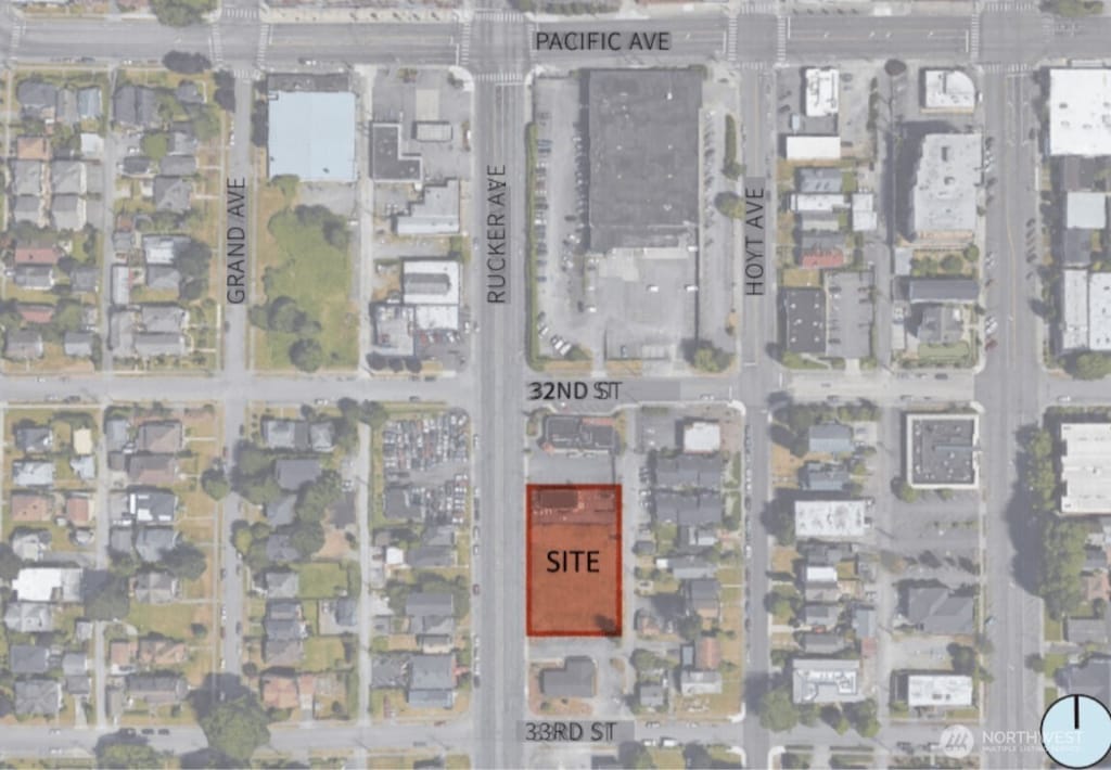 3213 Rucker Ave, Everett, WA 98201