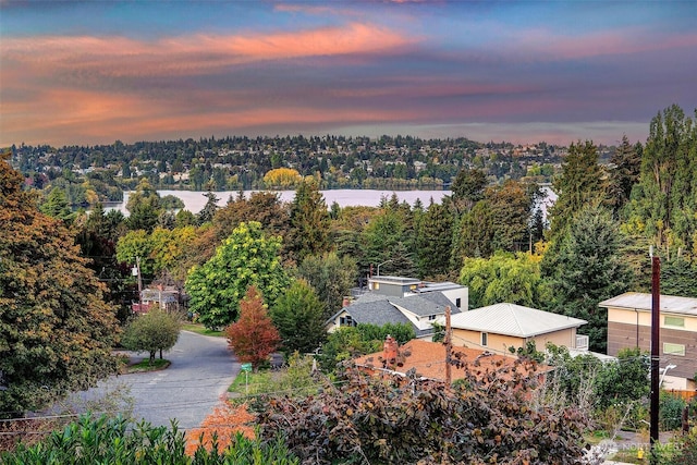 view of aerial view at dusk