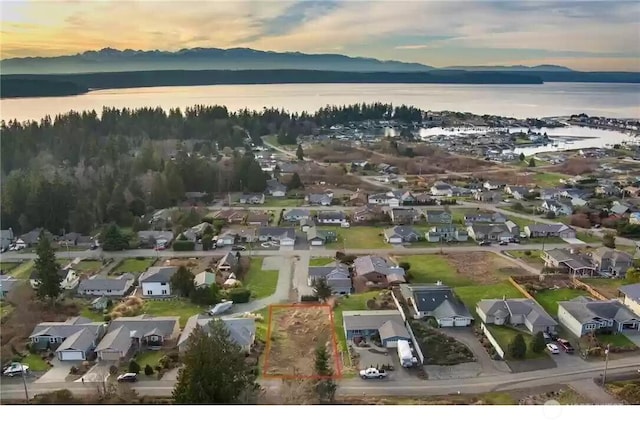 Listing photo 3 for 37579 Olympic View Rd NE, Hansville WA 98340