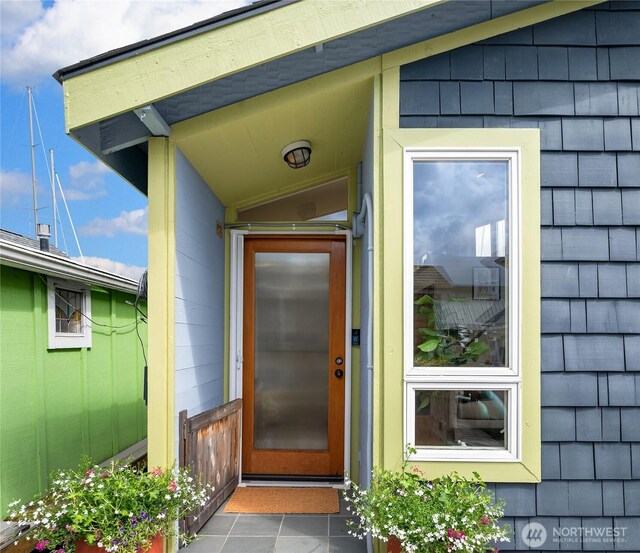 view of exterior entry