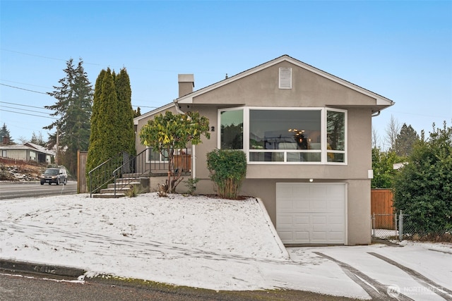 view of front of house featuring a garage