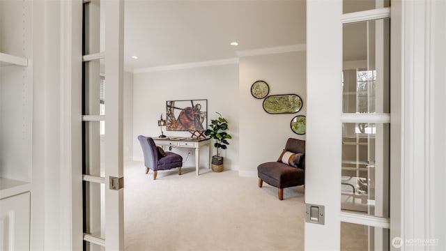 living area with ornamental molding, recessed lighting, carpet flooring, and baseboards