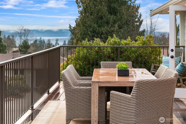 balcony with outdoor dining area