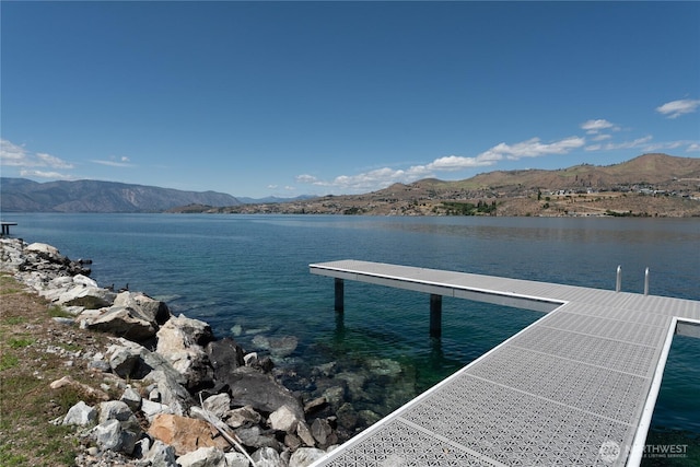 102 Trout Ln, Chelan, WA 98816