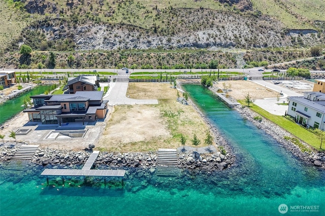102 Trout Ln, Chelan, WA 98816