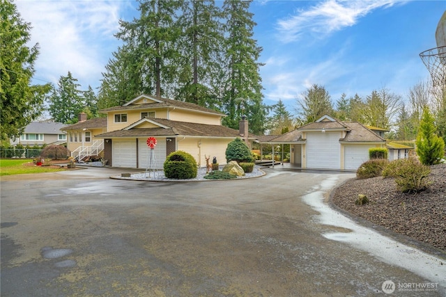 view of front facade with a garage