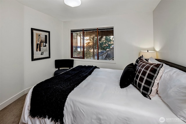 view of carpeted bedroom