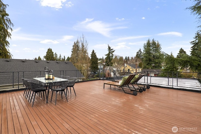 deck featuring outdoor dining space