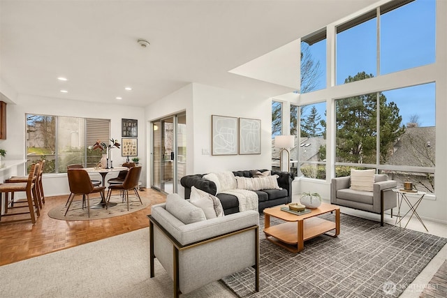 living room featuring recessed lighting