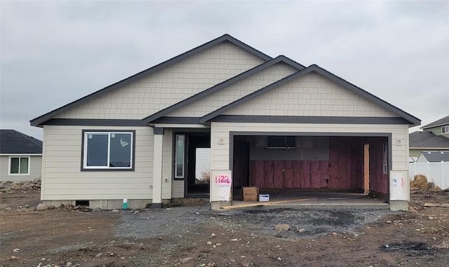 view of front facade featuring a garage