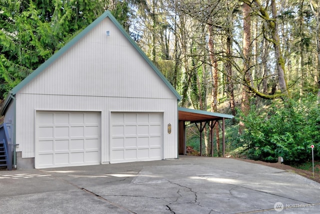 garage featuring a garage