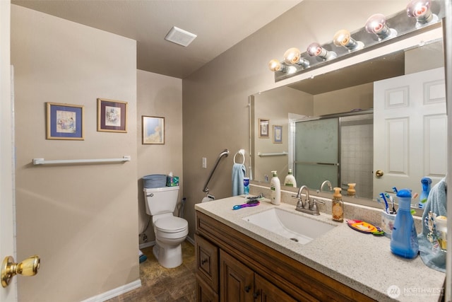 full bathroom featuring visible vents, toilet, an enclosed shower, vanity, and baseboards