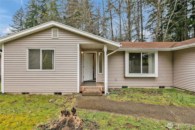 single story home with crawl space