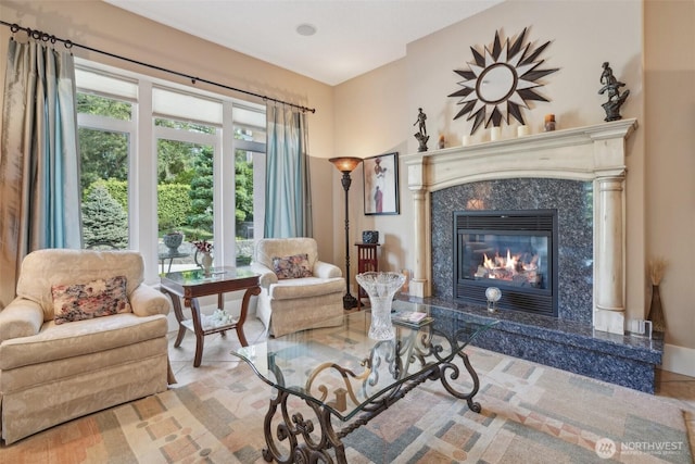 113 Northridge Dr, Ridgefield, WA 98642 - living area with a fireplace