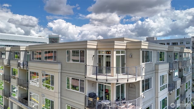 300 110th Ave NE Unit 605, Bellevue, WA 98004 - view of building exterior