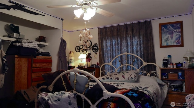 bedroom featuring ceiling fan