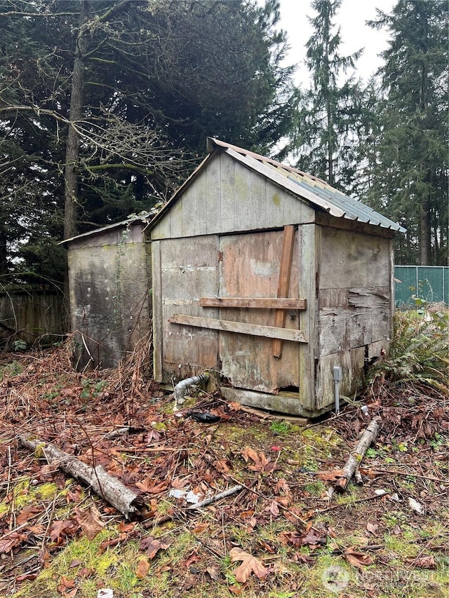 view of outbuilding with an outdoor structure