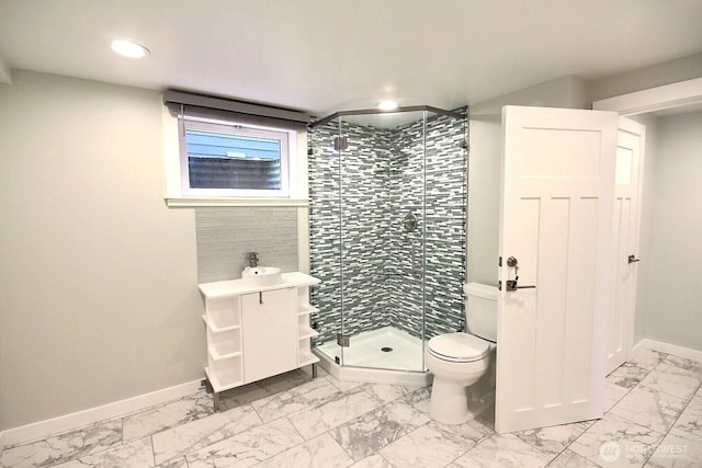 full bathroom with marble finish floor, recessed lighting, toilet, a stall shower, and baseboards