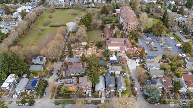 bird's eye view with a residential view