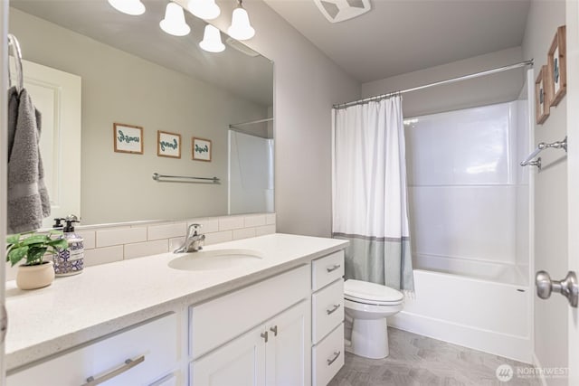 full bathroom featuring shower / bathtub combination with curtain, visible vents, vanity, and toilet