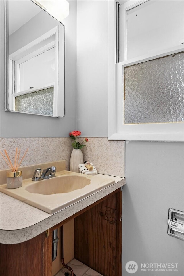 bathroom with vanity