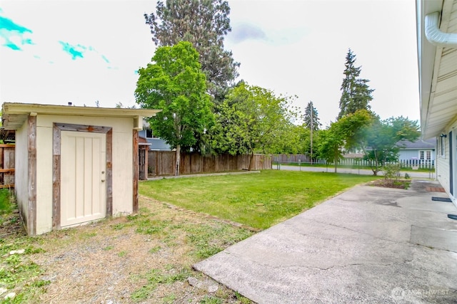 17123 6th Avenue Ct E, Spanaway, WA 98387 - view of yard with a patio area