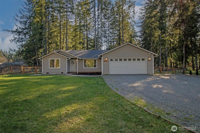 ranch-style house featuring crawl space, gravel driveway, fence, and a front yard