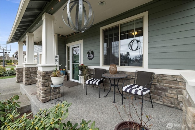 view of patio / terrace featuring covered porch