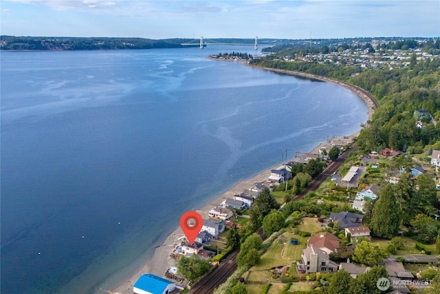 bird's eye view featuring a water view