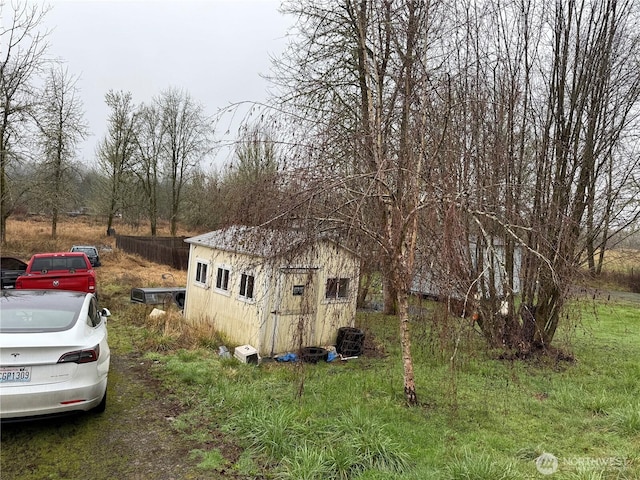 view of outdoor structure with an outdoor structure