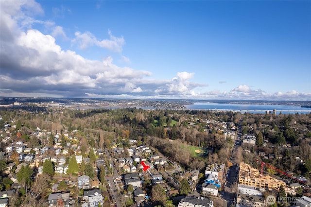 bird's eye view featuring a water view