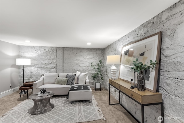 living area with carpet floors and recessed lighting