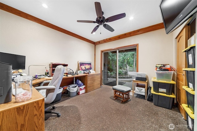 home office with ceiling fan, crown molding, and recessed lighting