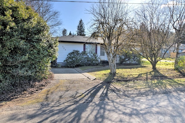 view of front of house